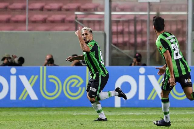 jiuyou-洛国富成巴甲队大腿 3场独造3球归化当他最强