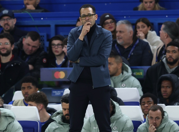 九游体育-新教练入职会议？邮报：罗塞尼尔与英超以及裁判公司代表进行会谈