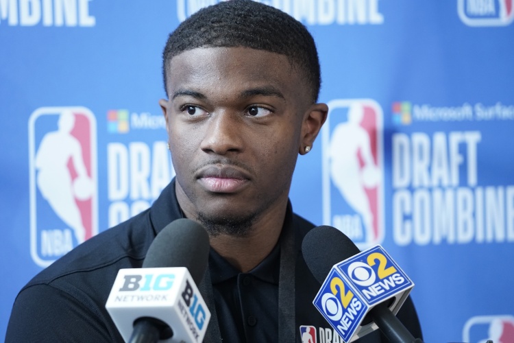 九游-没忍住?利德尔半场8中6砍生涯最高17分 出场时间首发里最少